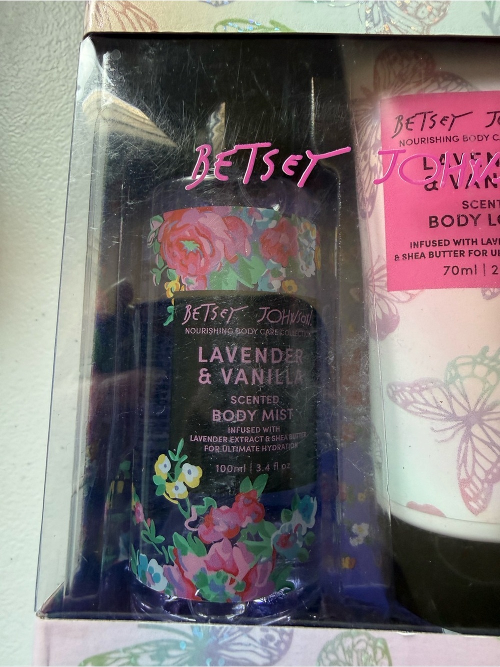Betsey Johnson Lavender & Vanilla Body Care Trio - Pink, Purple, Green SOLD - Picture 6 of 7
